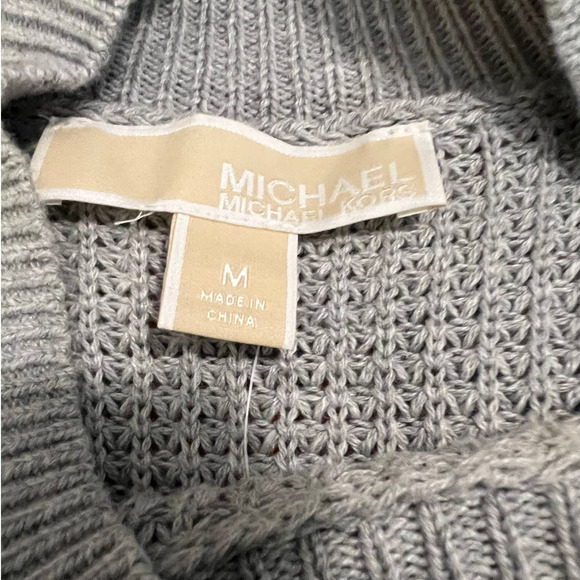 Michael Kors Women's Tunic Sweater Size M in Gray Hi-Lo Long Sleeve - Picture 4 of 6